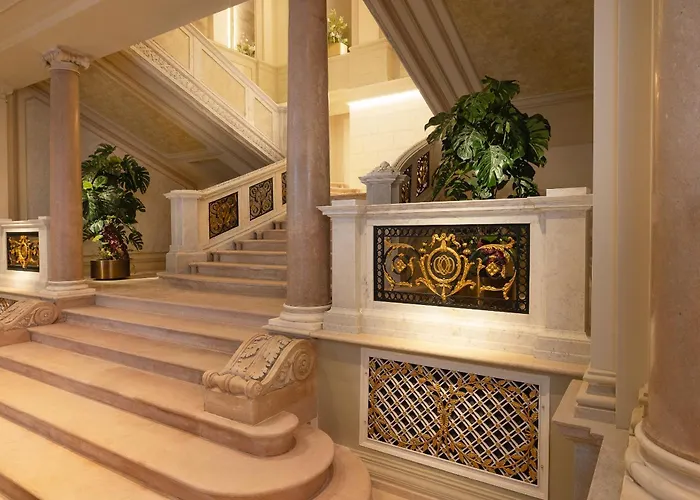 Est Palais Chotek New Opening 4* Βιέννη