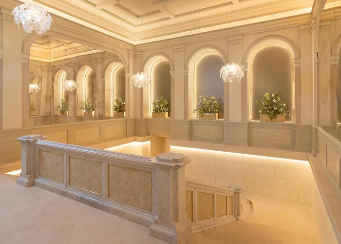 Est Palais Chotek New Opening Βιέννη